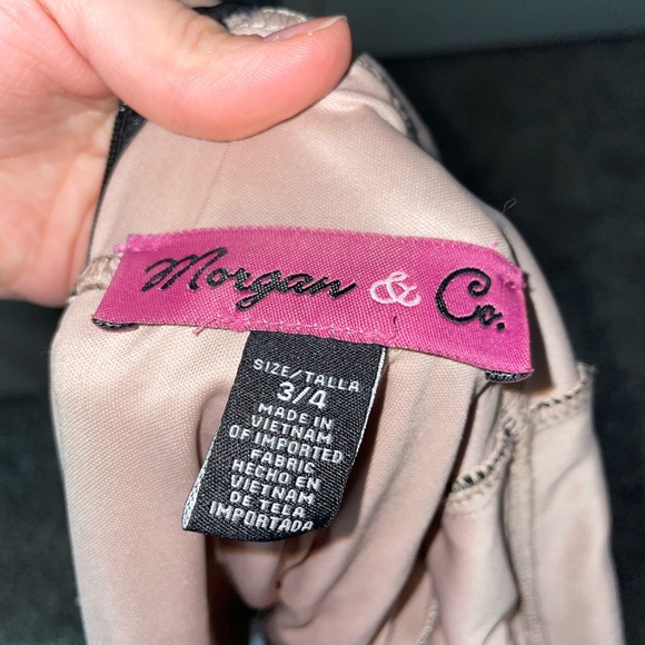 Black lace high to low formal dress - Picture 4 of 6